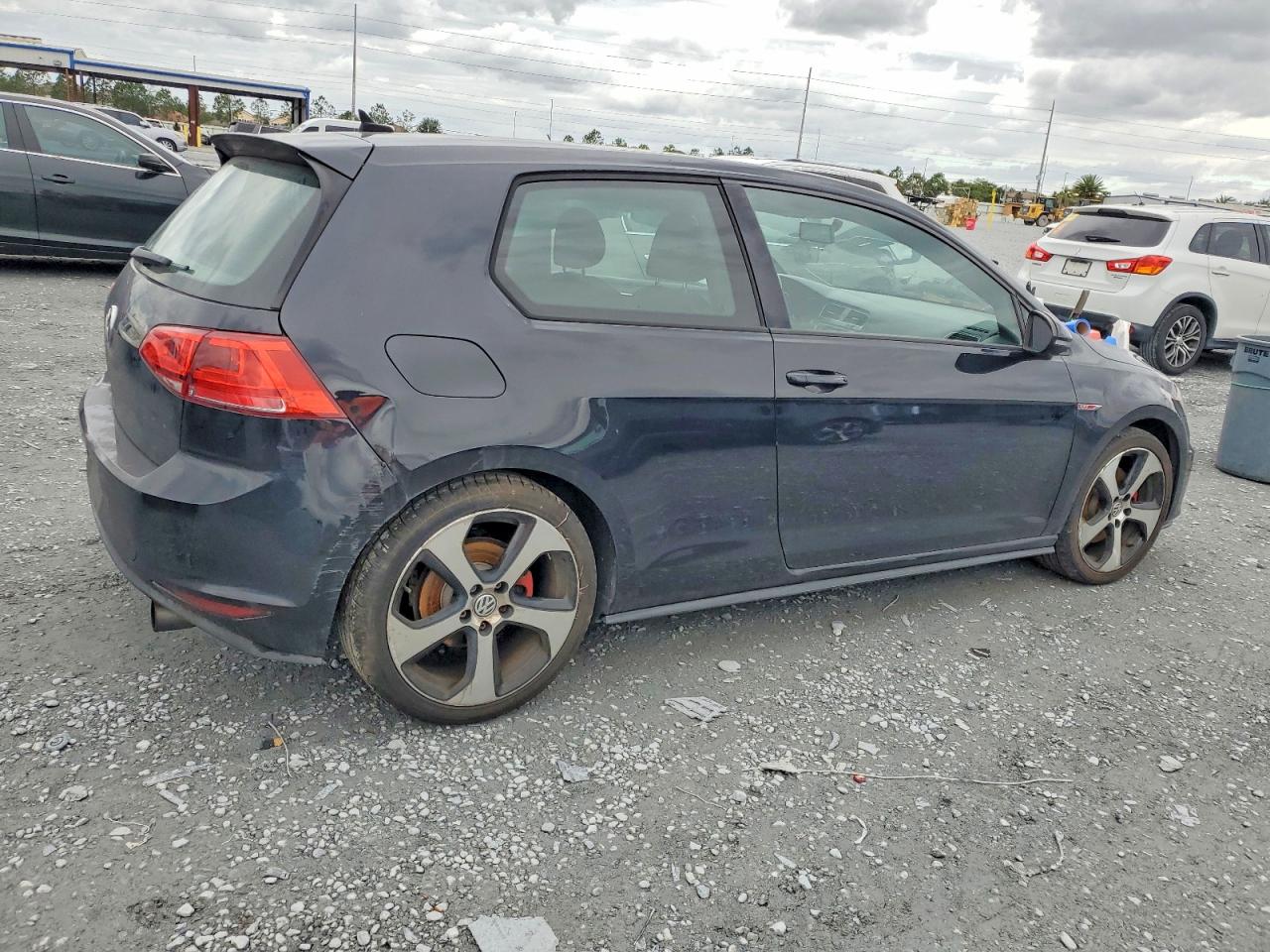 2015 Volkswagen Gti Черный vin: 3VWYT7AU0FM059296