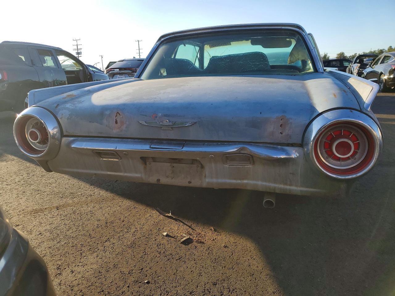 1963 Ford Thunderbird Gray vin: 3Y83Z105329