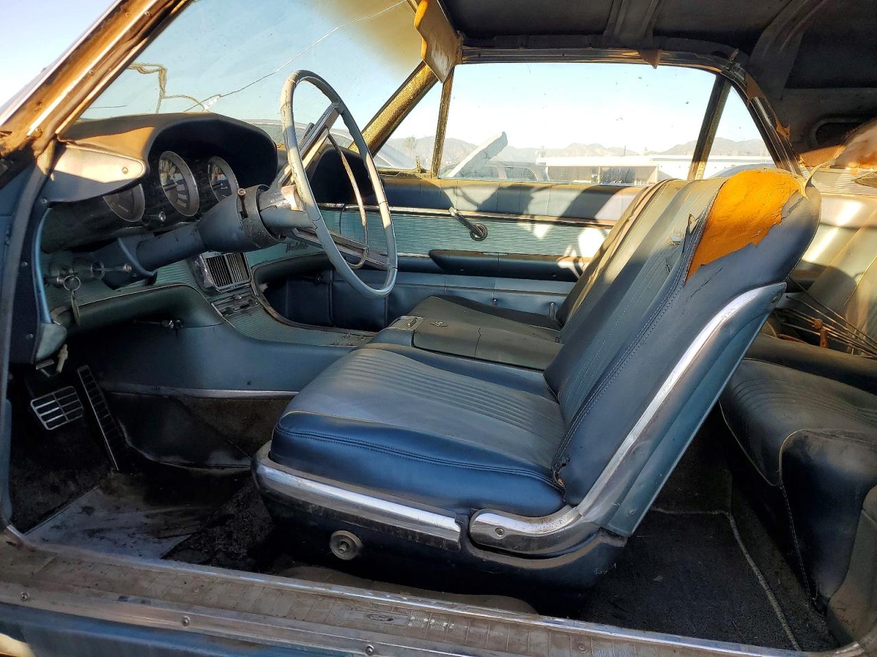 1963 Ford Thunderbird Gray vin: 3Y83Z105329