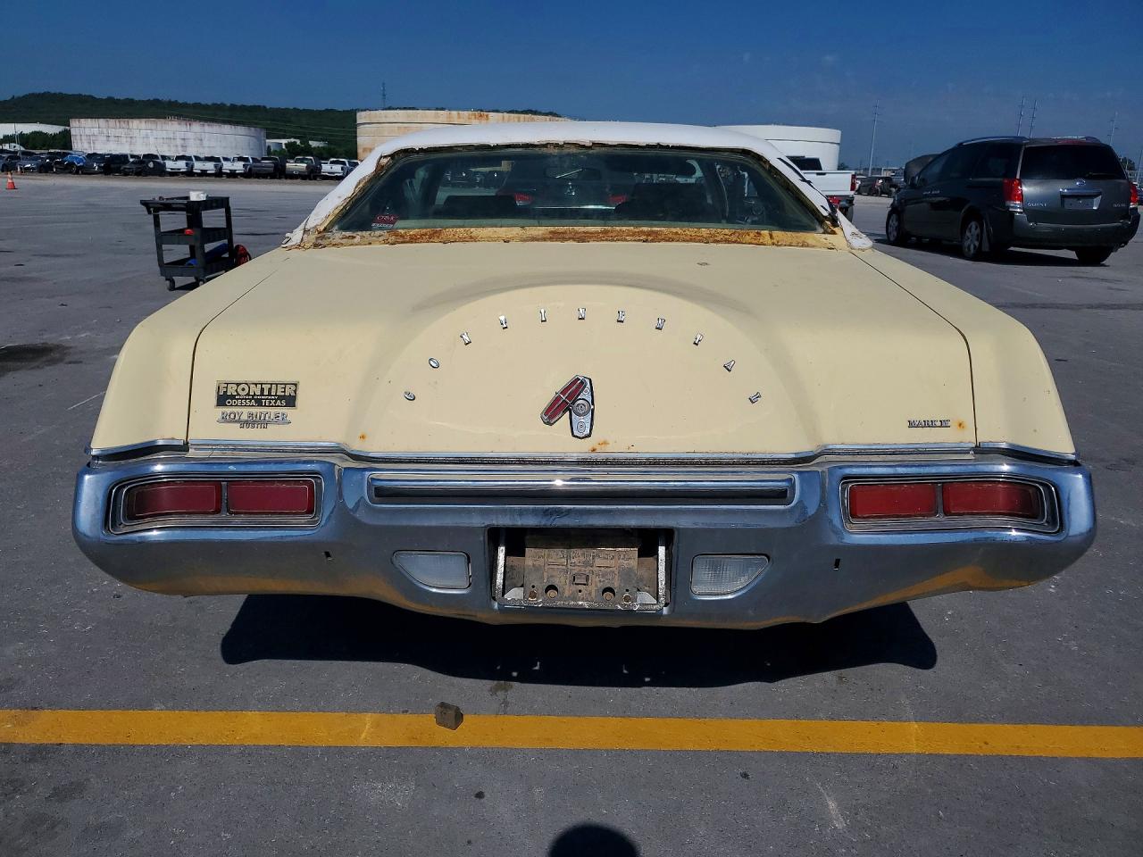 1973 Lincoln Continental Mk4 Cream vin: 3Y89A923931
