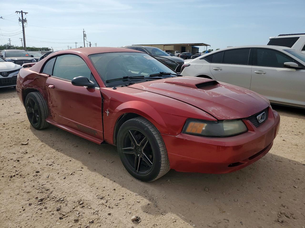 2003 Ford Mustang 2dr Red vin: 1FAFP40453F339019