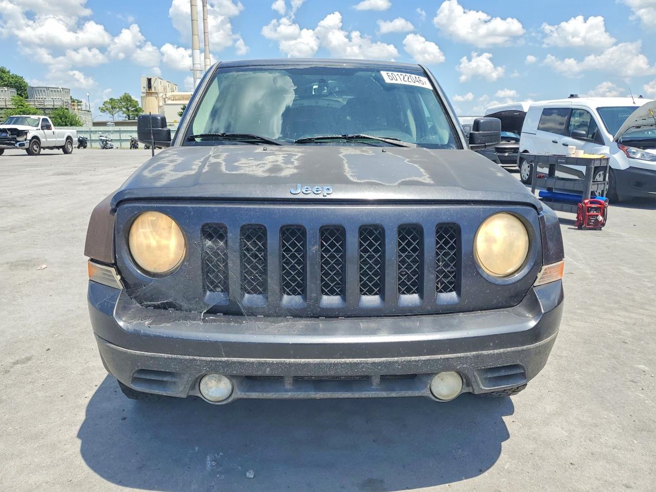2014 Jeep Patriot Sport Gray vin: 1C4NJRBB5ED886368