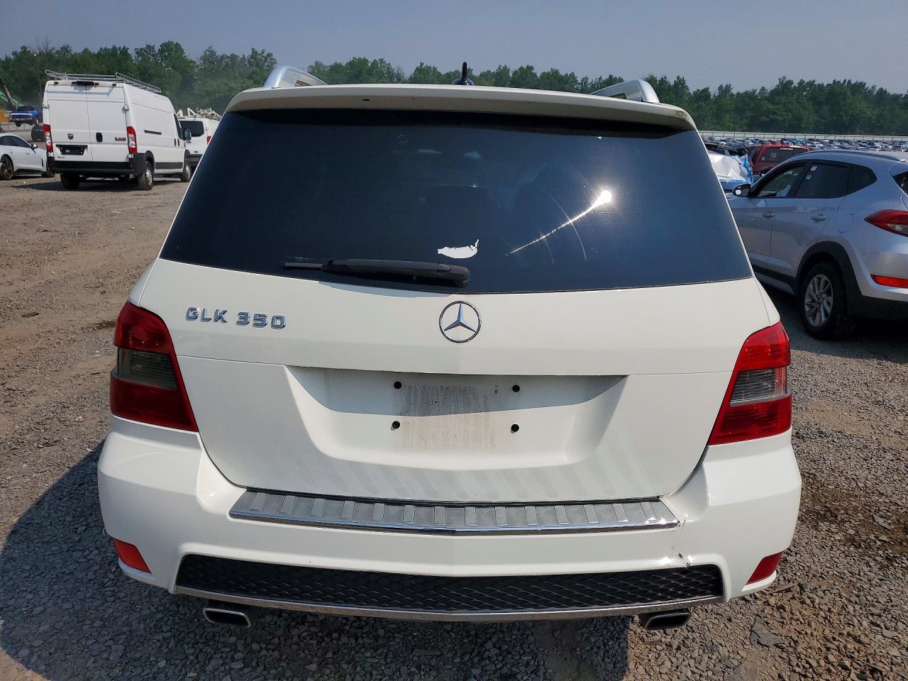 2011 Mercedes-benz Glk 350 White vin: WDCGG5GB2BF547554