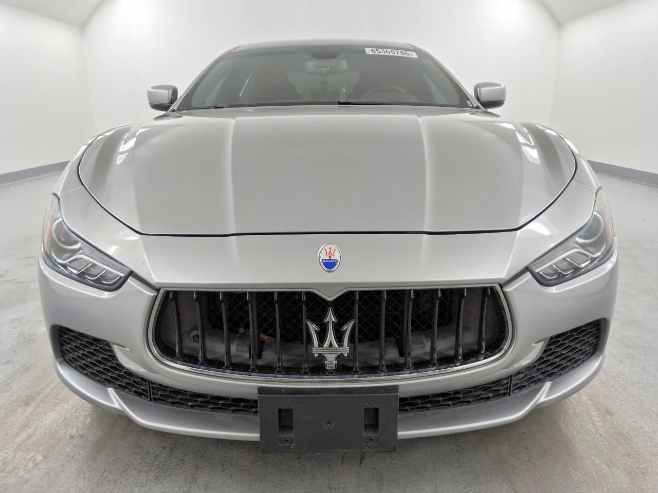 2014 Maserati Ghibli Silver vin: ZAM57XSA5E1091487