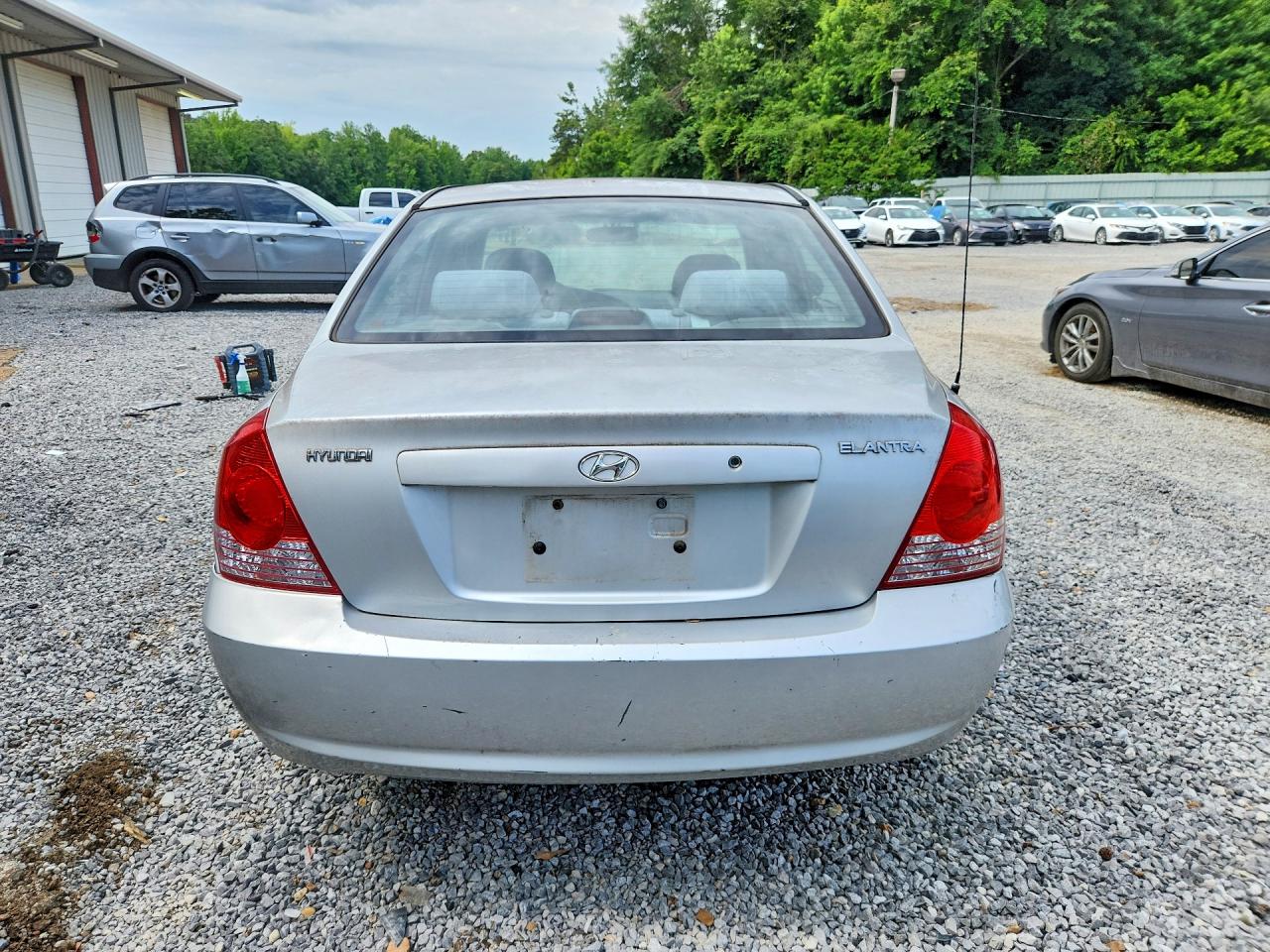 2004 Hyundai Elantra Gls Серебряный vin: KMHDN46D94U863894