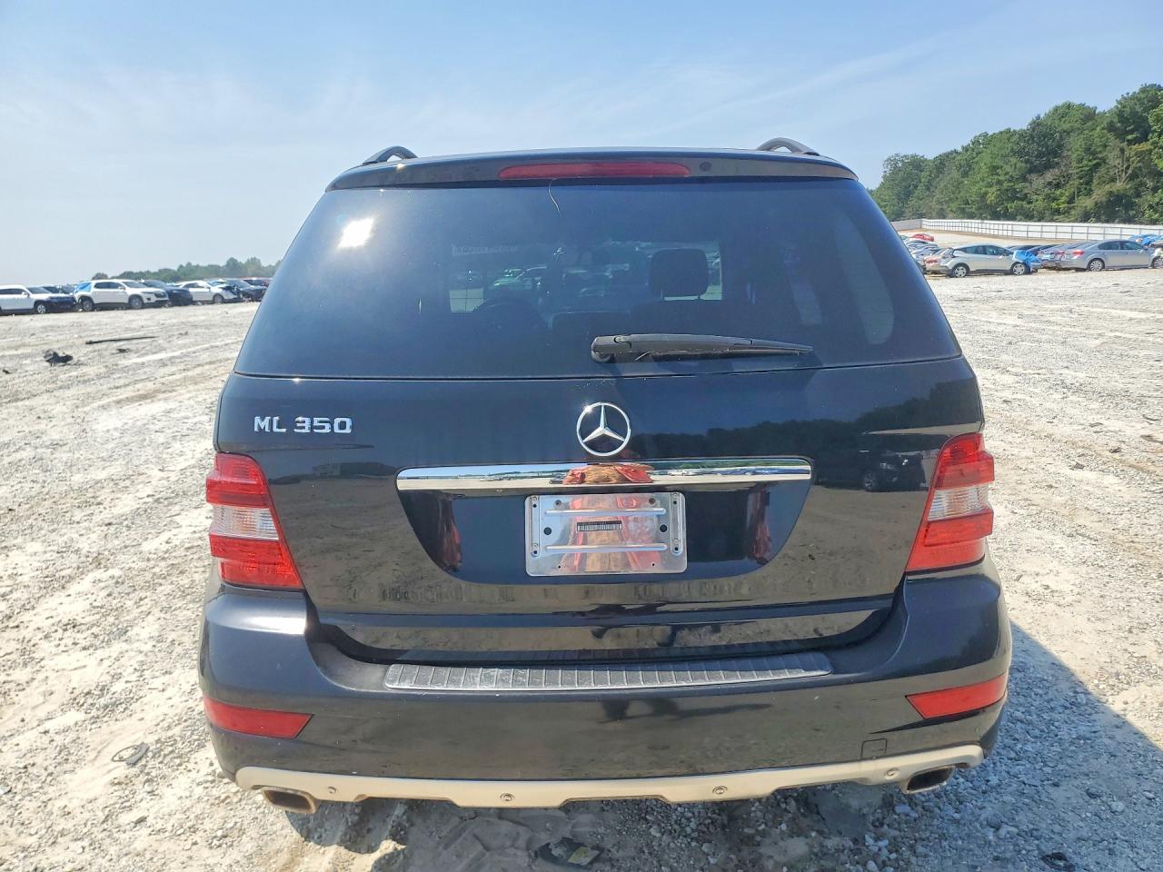 2010 Mercedes-benz Ml 350 Black vin: 4JGBB5GB8AA619301