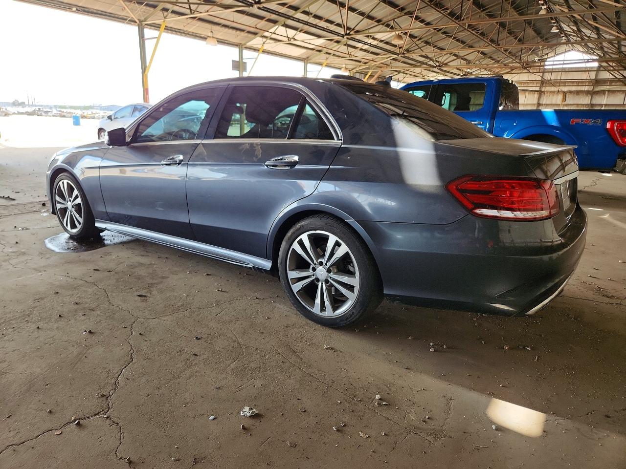 2015 Mercedes-benz E 350 Серый vin: WDDHF5KB1FB152532