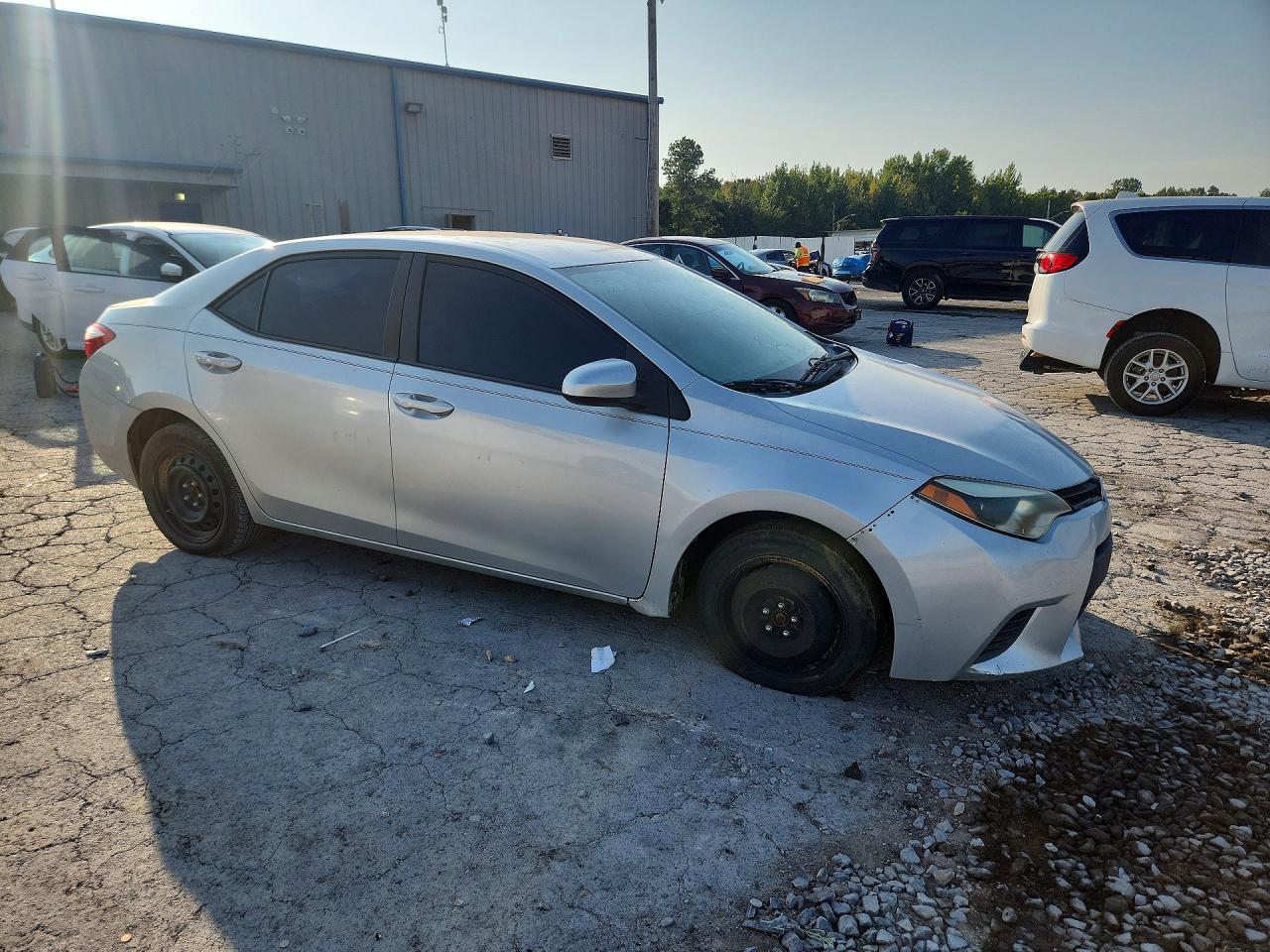 2014 Toyota Corolla Le Silver vin: 5YFBURHE1EP101773