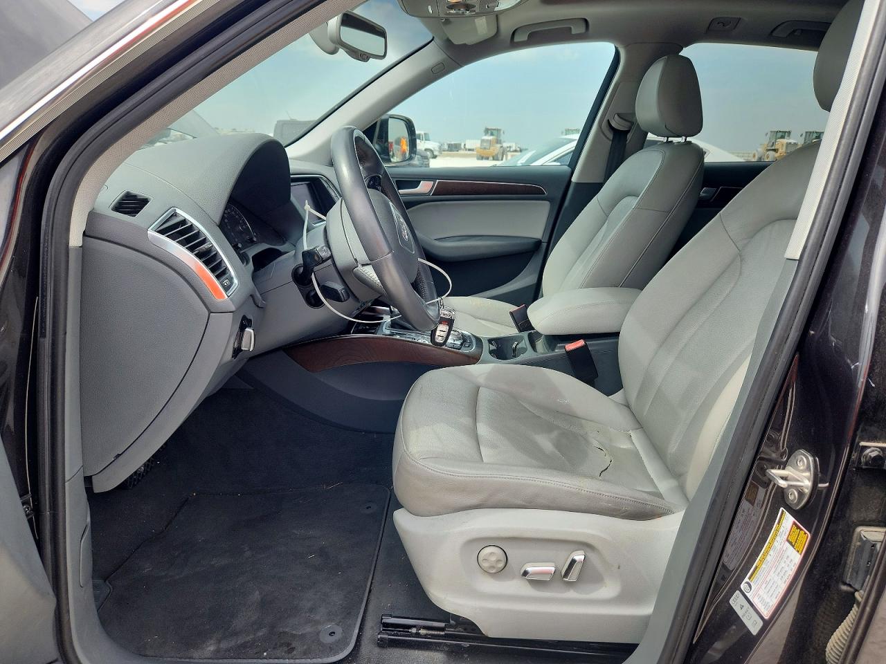 2014 Audi Q5 Premium Plus Угольный vin: WA1LFAFP6EA122024