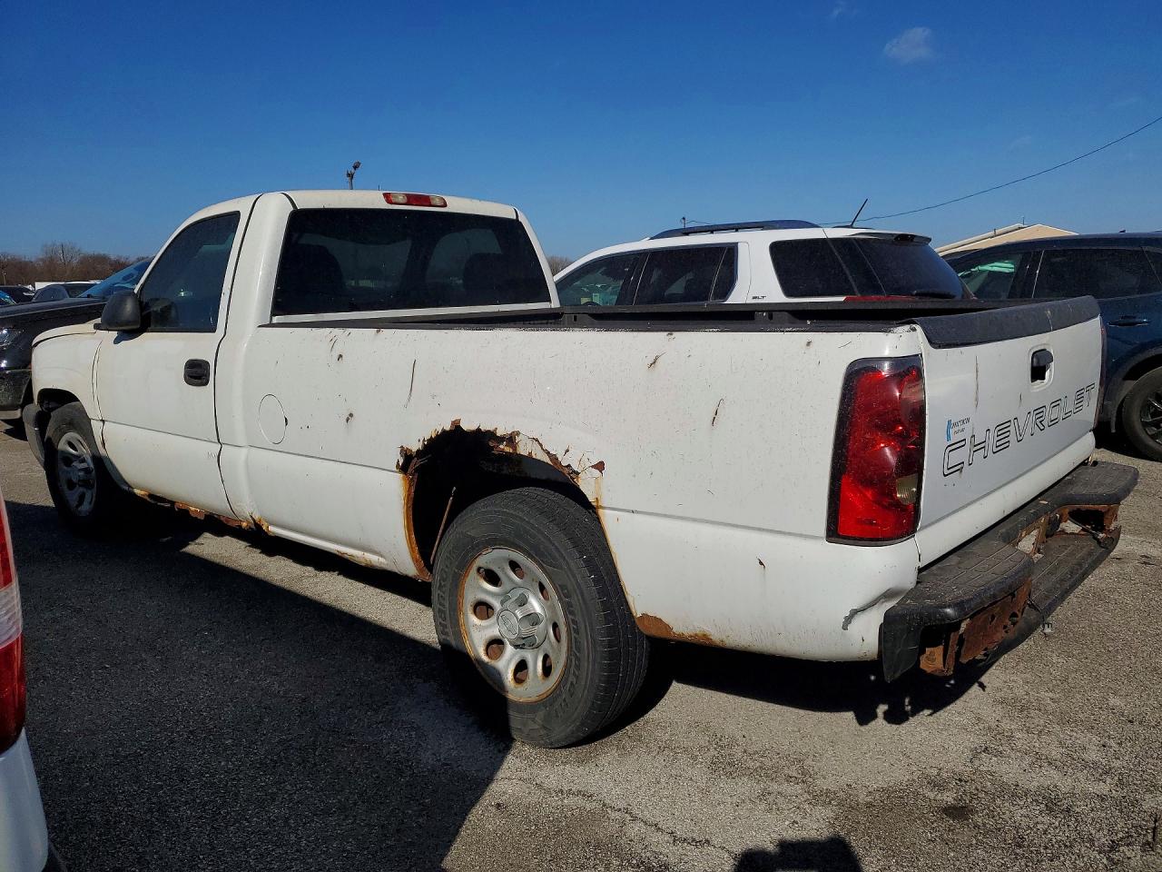 2006 Chevrolet Silverado C1500 White vin: 3GCEC14X76G178437