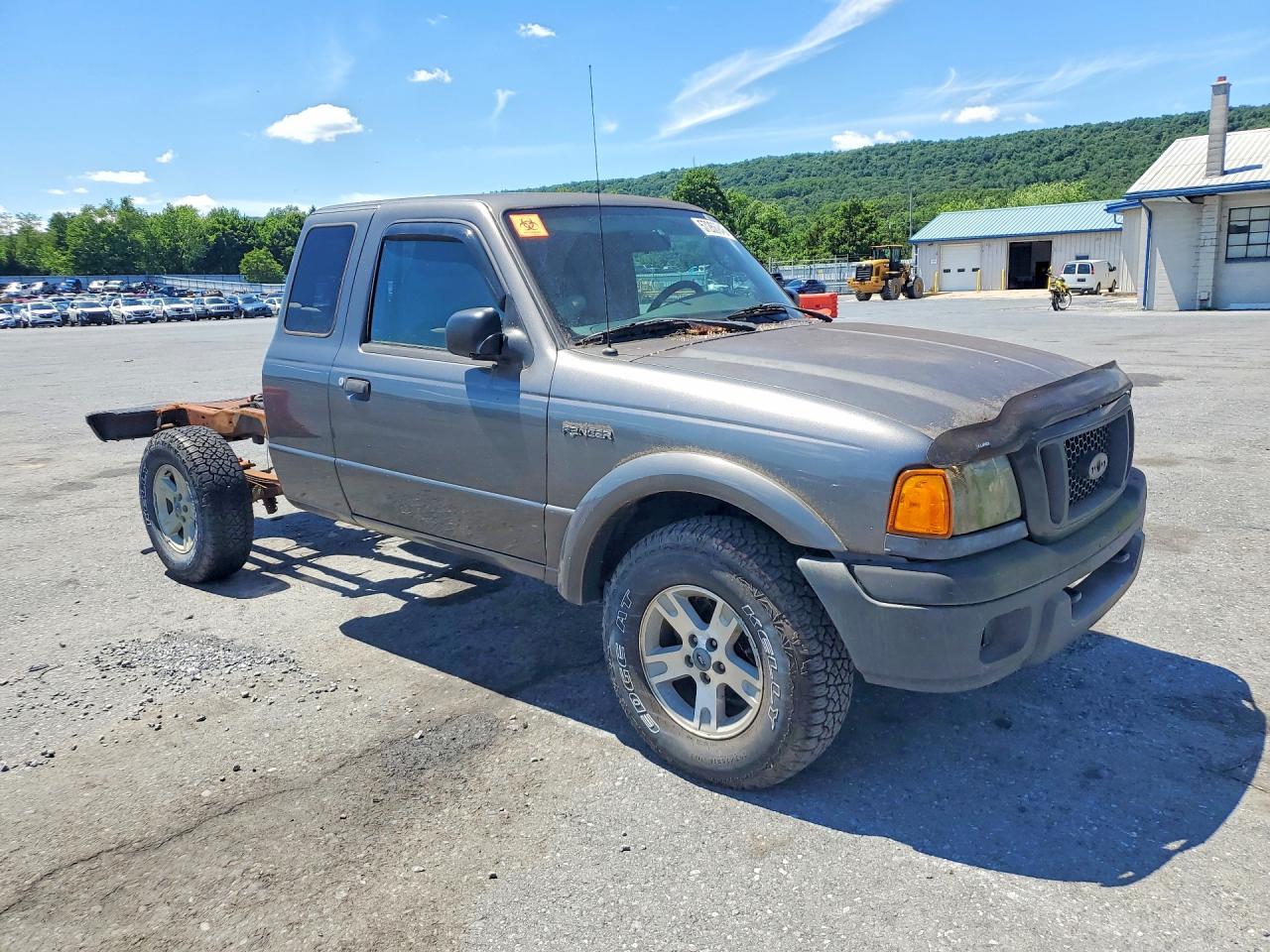2005 Ford Ranger Super Cab Gray vin: 1FTZR15EX5PA34503
