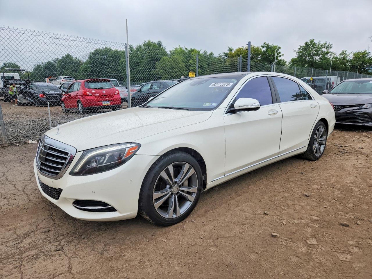 2015 Mercedes-benz S 550 White vin: WDDUG8CBXFA092722