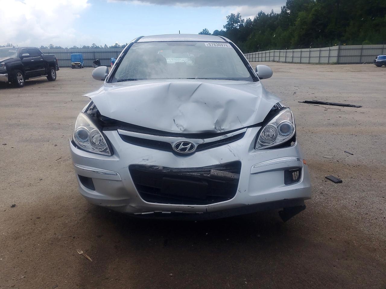 2011 Hyundai Elantra Touring Gls Silver vin: KMHDB8AE9BU087604