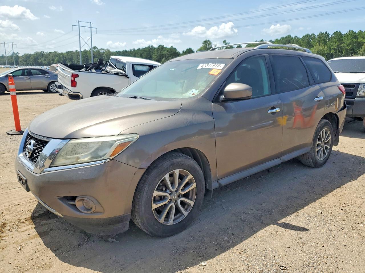2013 Nissan Pathfinder S Brown vin: 5N1AR2MN0DC675312