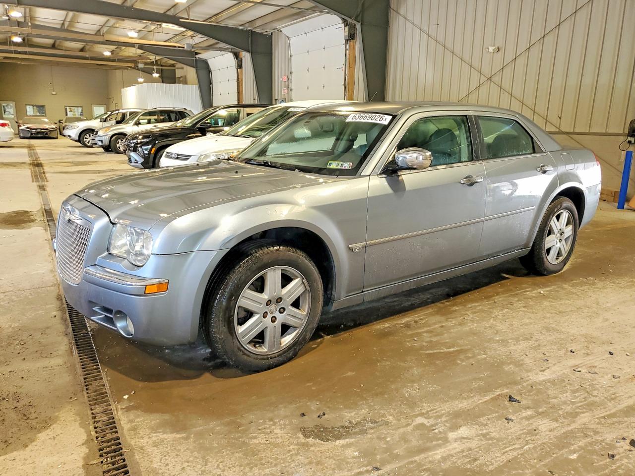 2006 Chrysler 300c Серебряный vin: 2C3LK63H56H284021