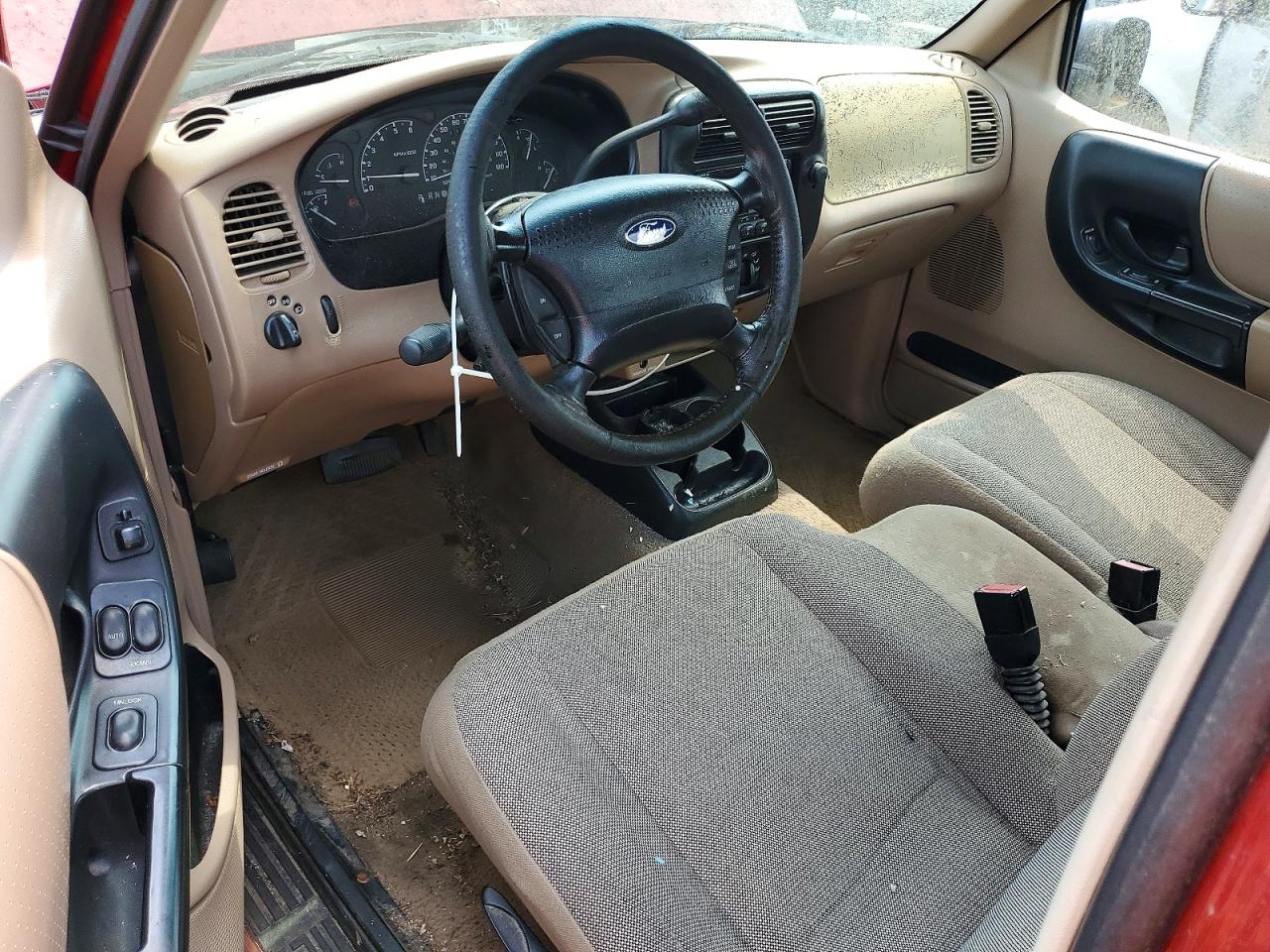 2001 Ford Ranger Red vin: 1FTYR10U91TA75491
