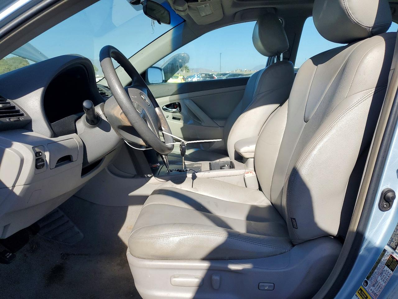 2009 Toyota Camry Le Blue vin: 4T1BE46K69U917455