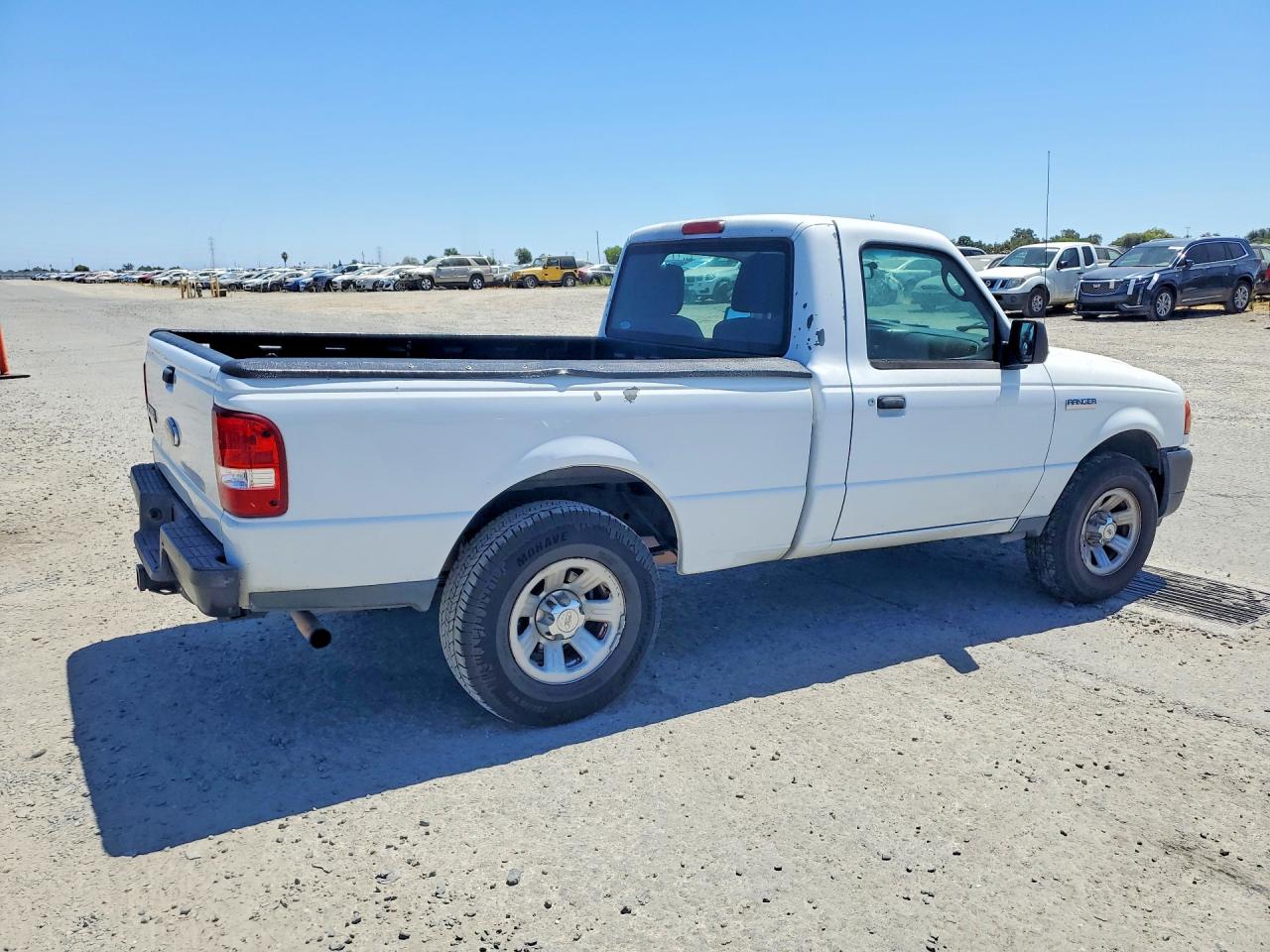 2011 Ford Ranger Белый vin: 1FTKR1AD3BPA39004