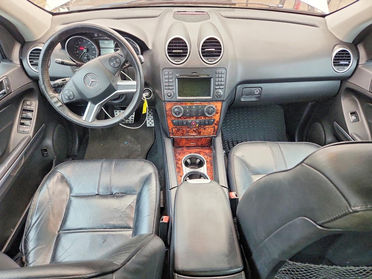 2010 Mercedes-benz Ml 550 4matic Серебряный vin: 4JGBB7CB7AA587779