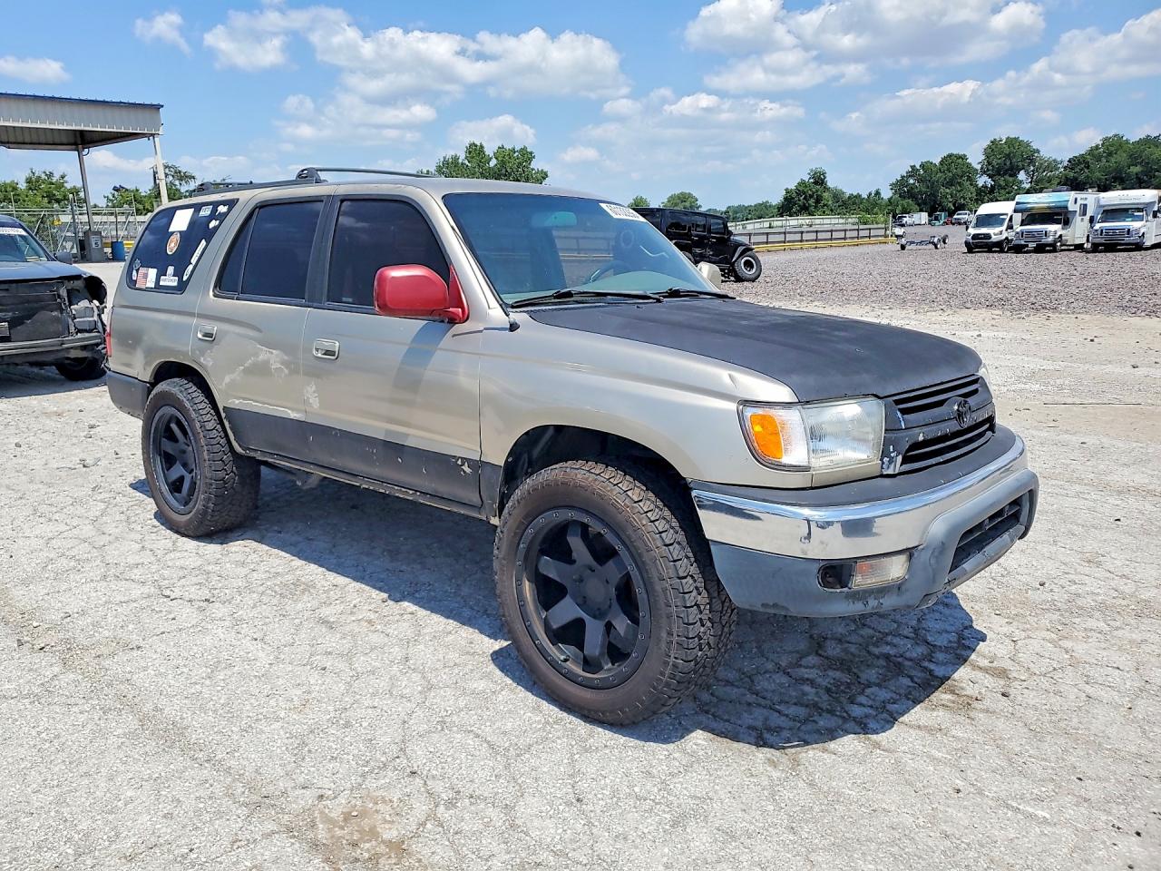 2002 Toyota 4runner Sr5 Золотой vin: JT3GN86R920226744