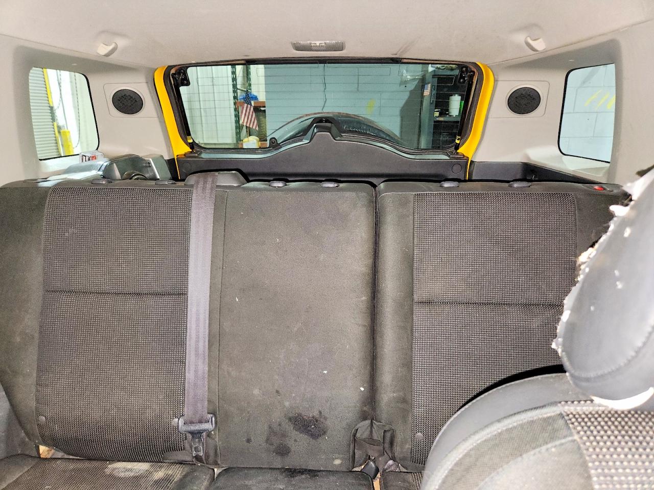 2008 Toyota Fj Cruiser Base Yellow vin: JTEBU11F08K017897