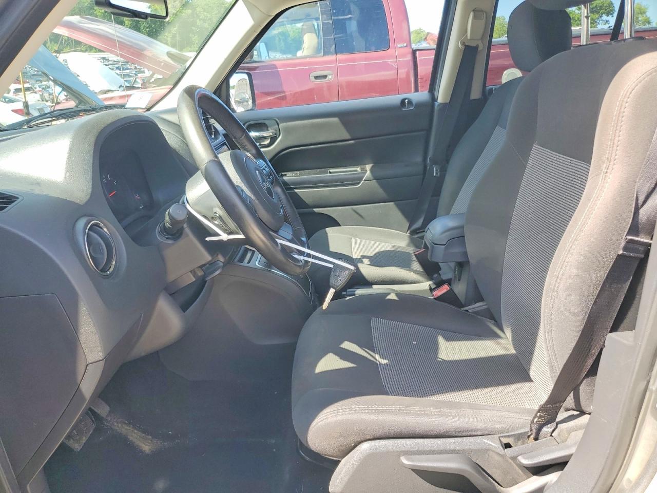2012 Jeep Patriot Latitude Gray vin: 1C4NJRFB9CD604773