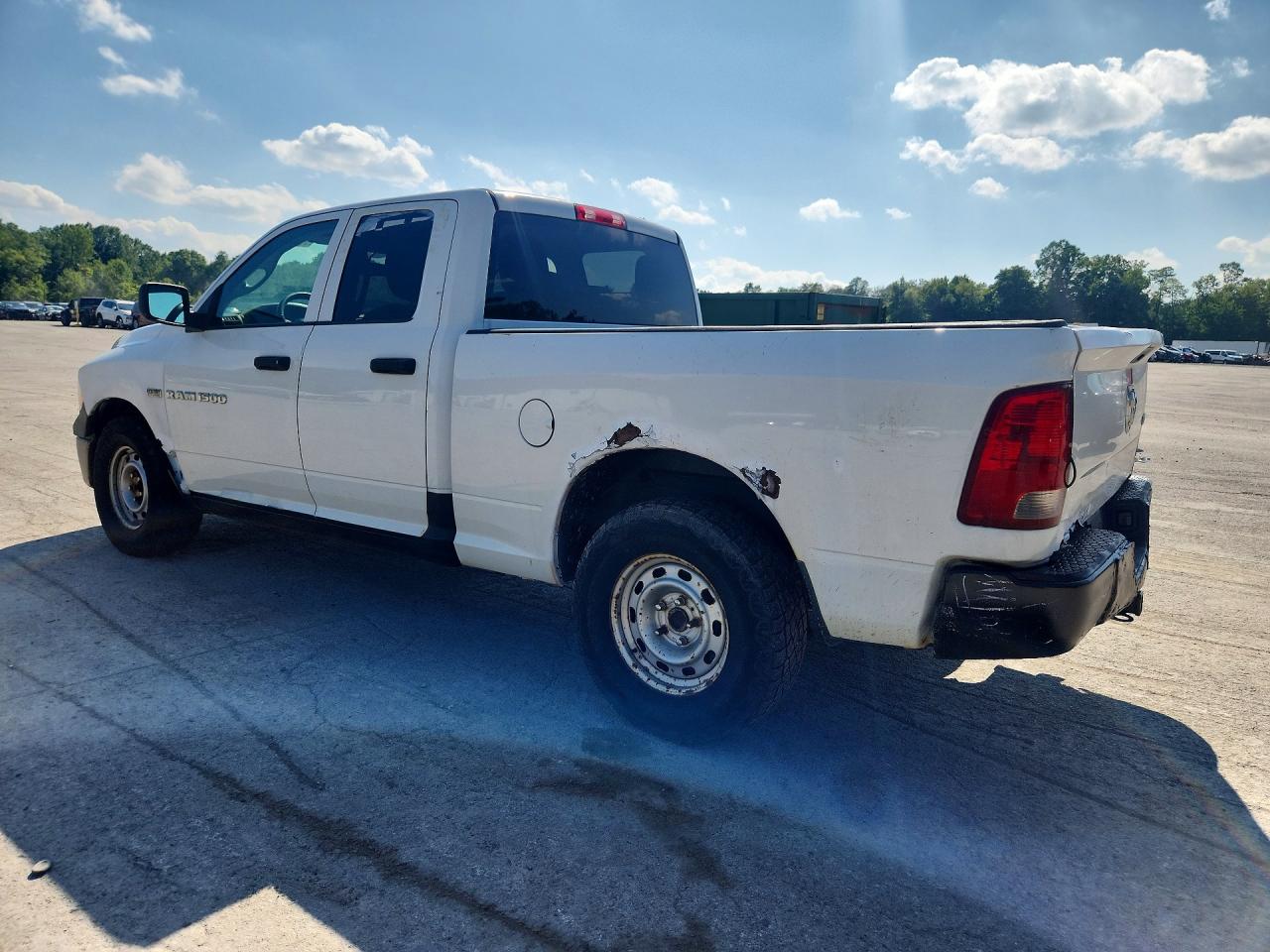 2011 Dodge Ram 1500 White vin: 1D7RV1GT8BS598902