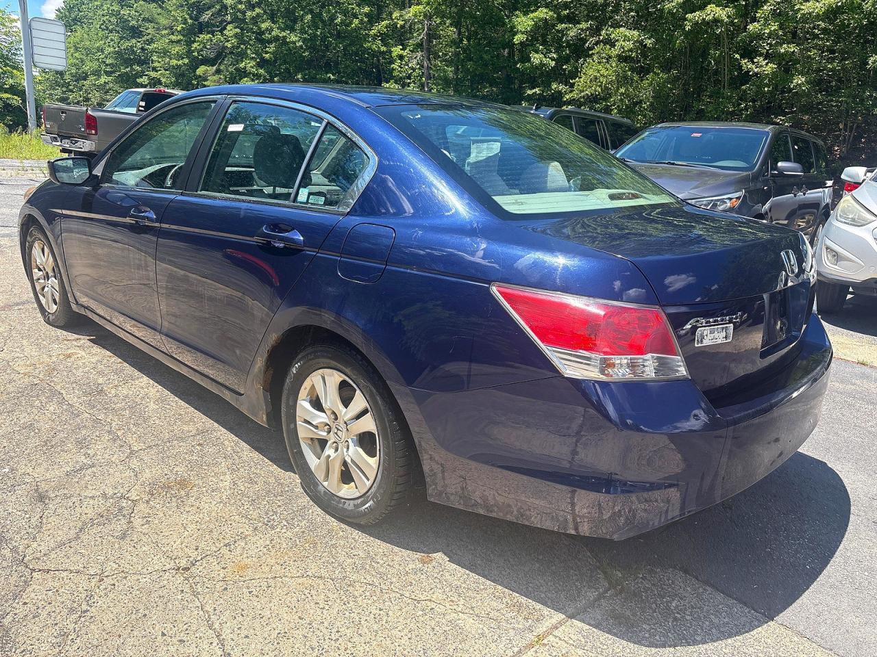 2008 Honda Accord Lxp Blue vin: 1HGCP26418A085775