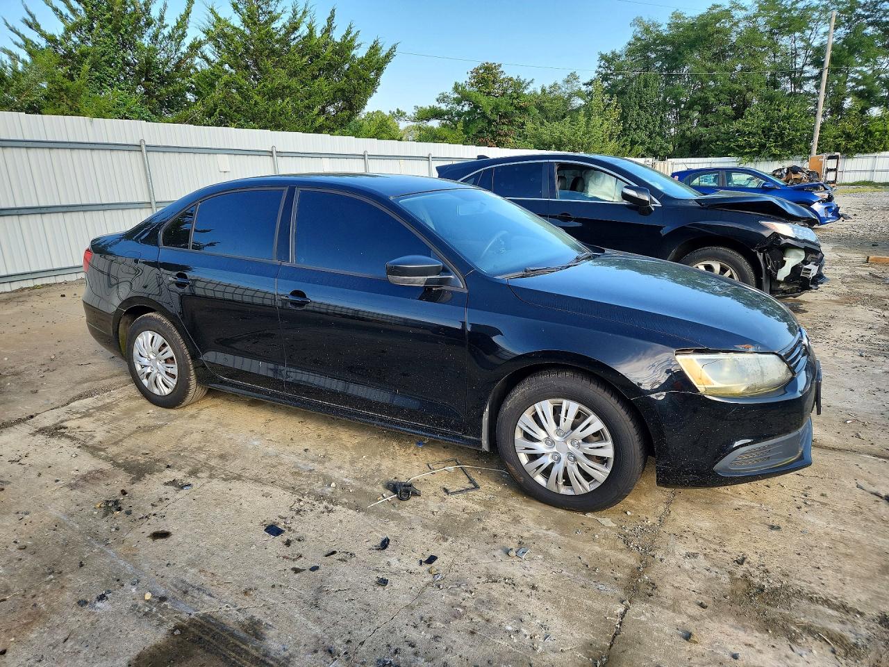 2011 Volkswagen Jetta Base Black vin: 3VW2K7AJ9BM058415