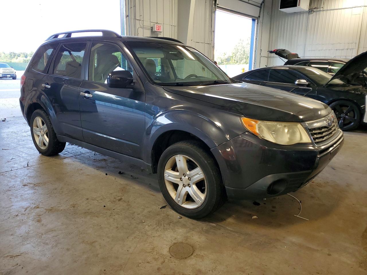 2009 Subaru Forester 2.5x Premium Charcoal vin: JF2SH63649G754710