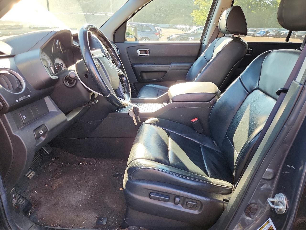 2011 Honda Pilot Exl Silver vin: 5FNYF4H51BB104896