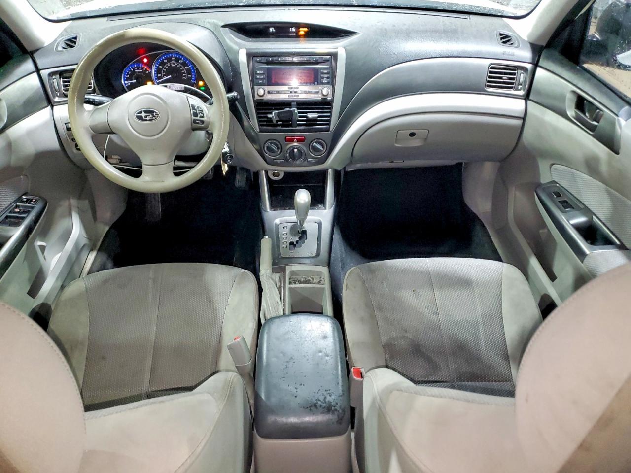 2011 Subaru Forester 2.5x Белый vin: JF2SHBBC9BH731102