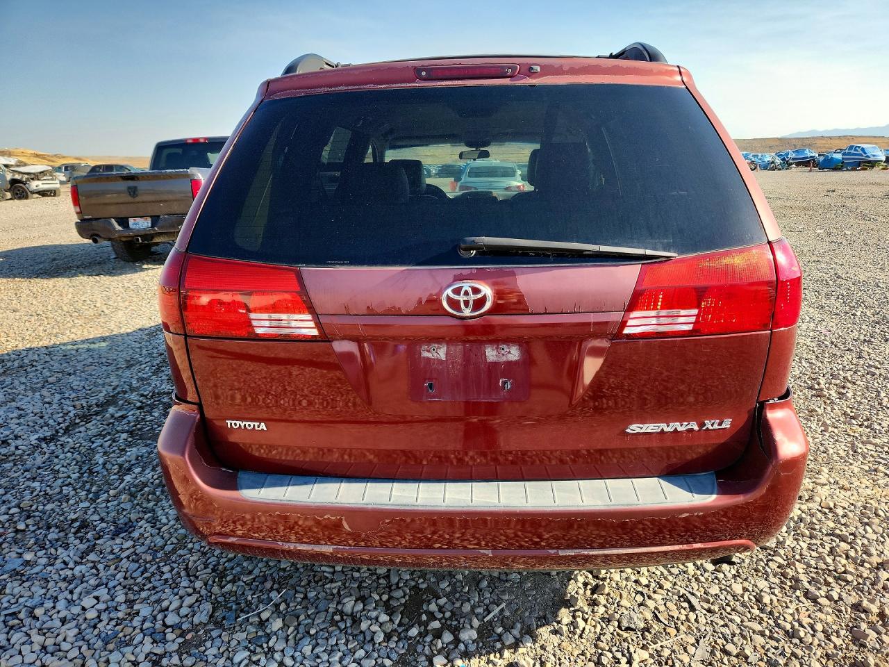 2004 Toyota Sienna Xle 7 Passenger Burgundy vin: 5TDZA22C54S142189