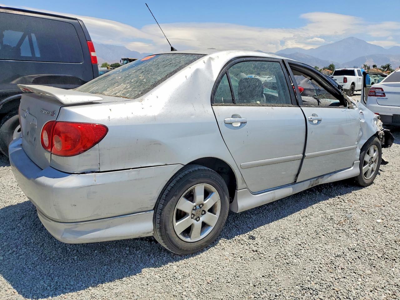 2008 Toyota Corolla S Silver vin: 1NXBR30E28Z017474