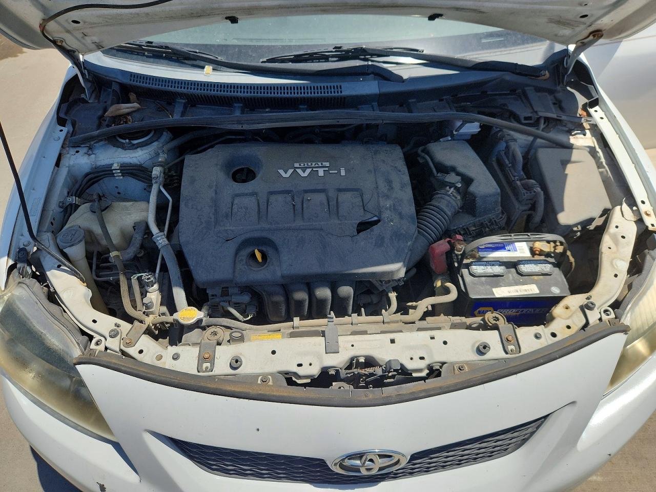 2010 Toyota Corolla S Белый vin: 1NXBU4EE5AZ200130