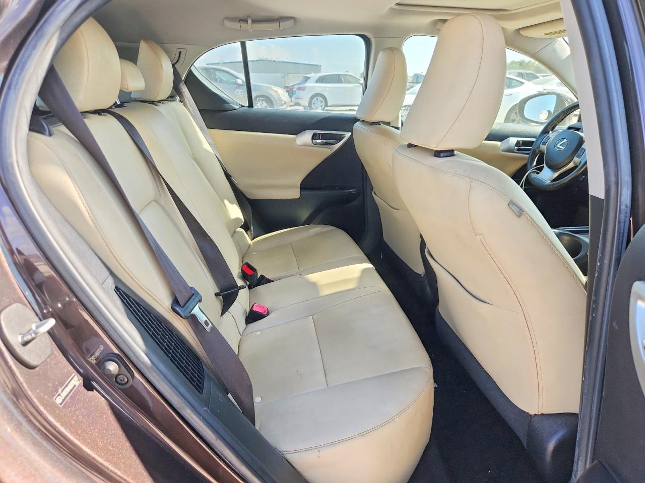 2011 Lexus Ct 200 Brown vin: JTHKD5BH6B2008297