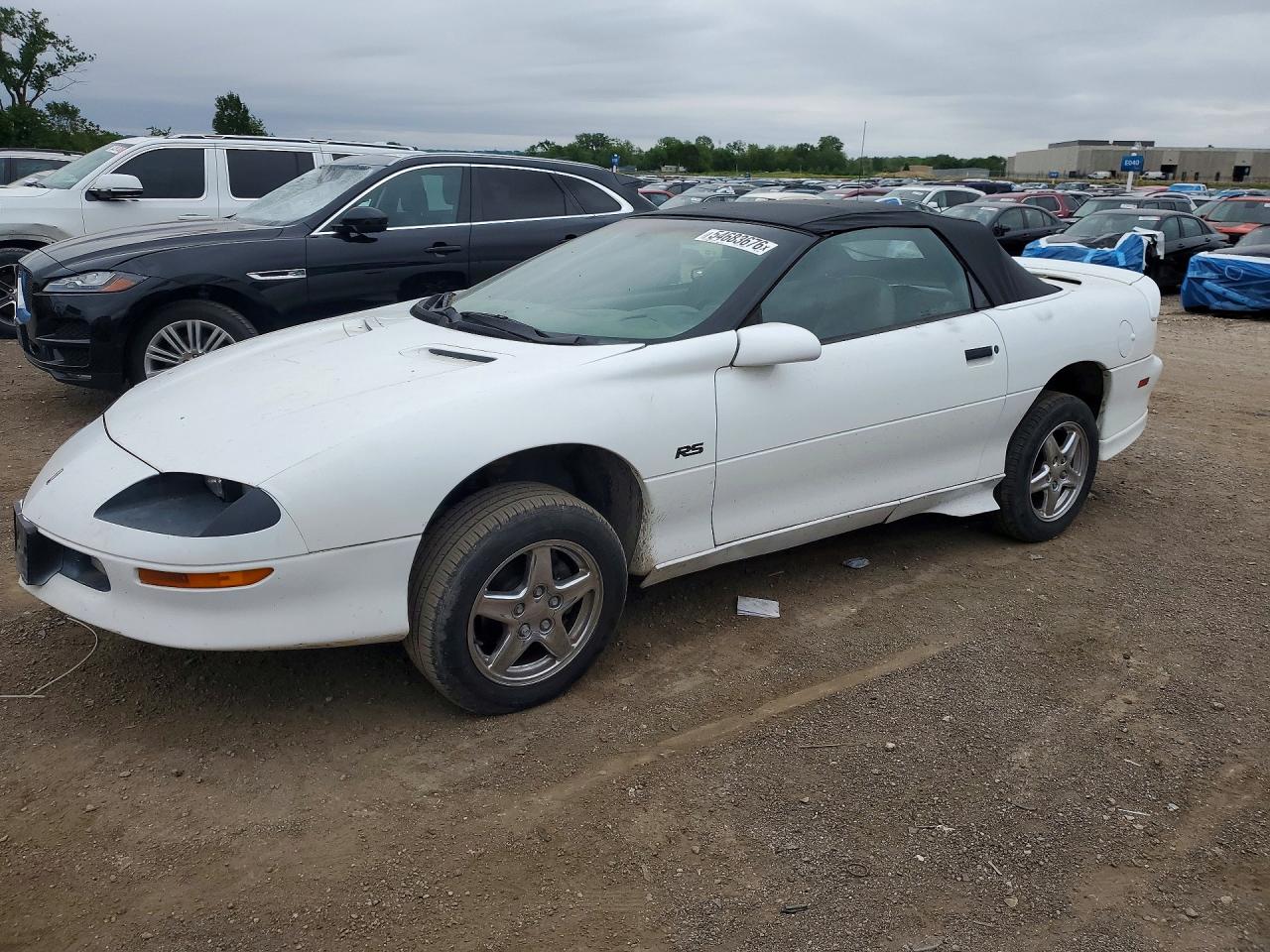 1997 Chevrolet Camaro Base Белый vin: 2G1FP32K2V2106454