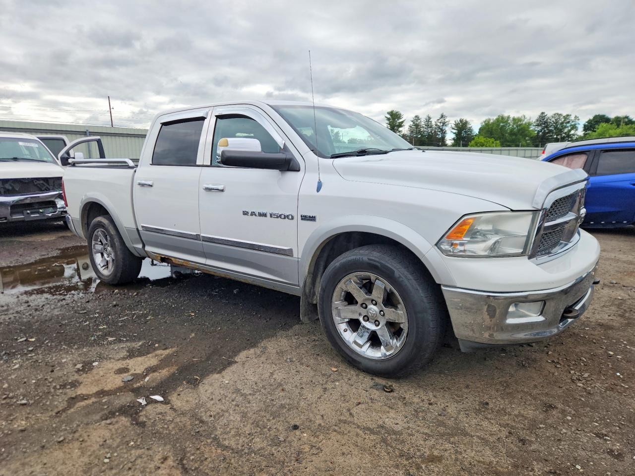 2012 Dodge Ram 1500 Laramie White vin: 1C6RD7NT8CS256586