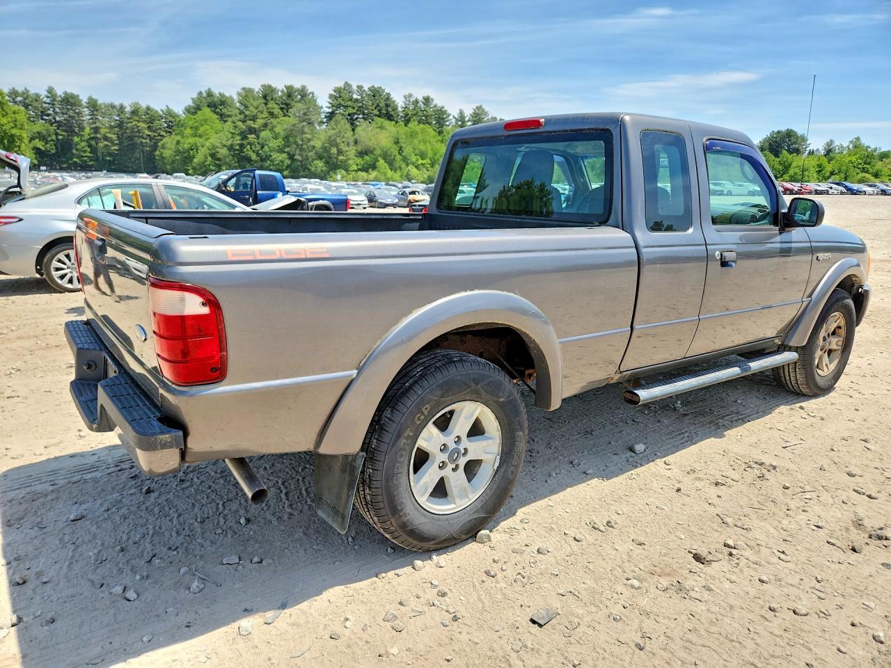 2005 Ford Ranger Super Cab Gray vin: 1FTZR45E85PA16907