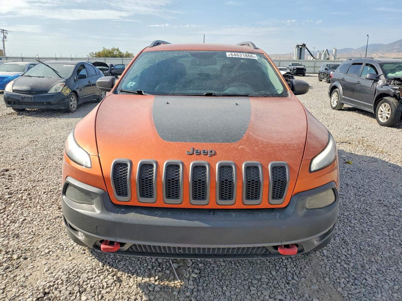 2015 Jeep Cherokee Trailhawk Orange vin: 1C4PJMBSXFW776210