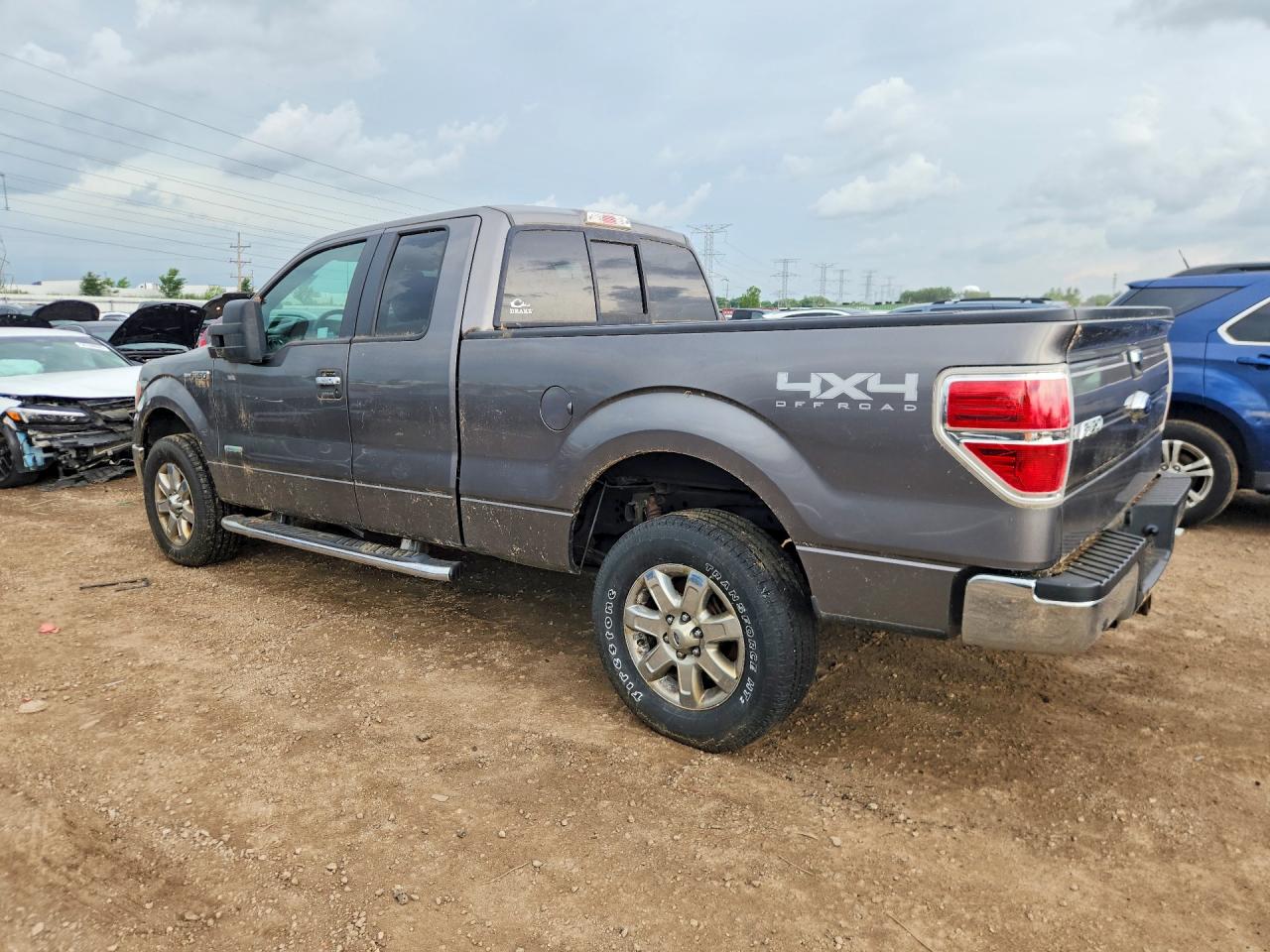 2013 Ford F150 Super Cab Gray vin: 1FTFX1ET3DFC93054