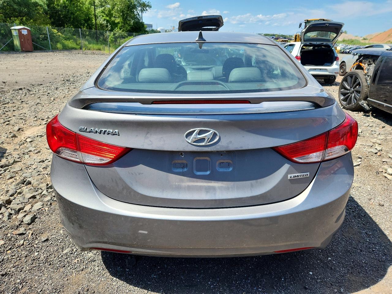 2013 Hyundai Elantra Limited Gray vin: KMHDH4AE3DU703405