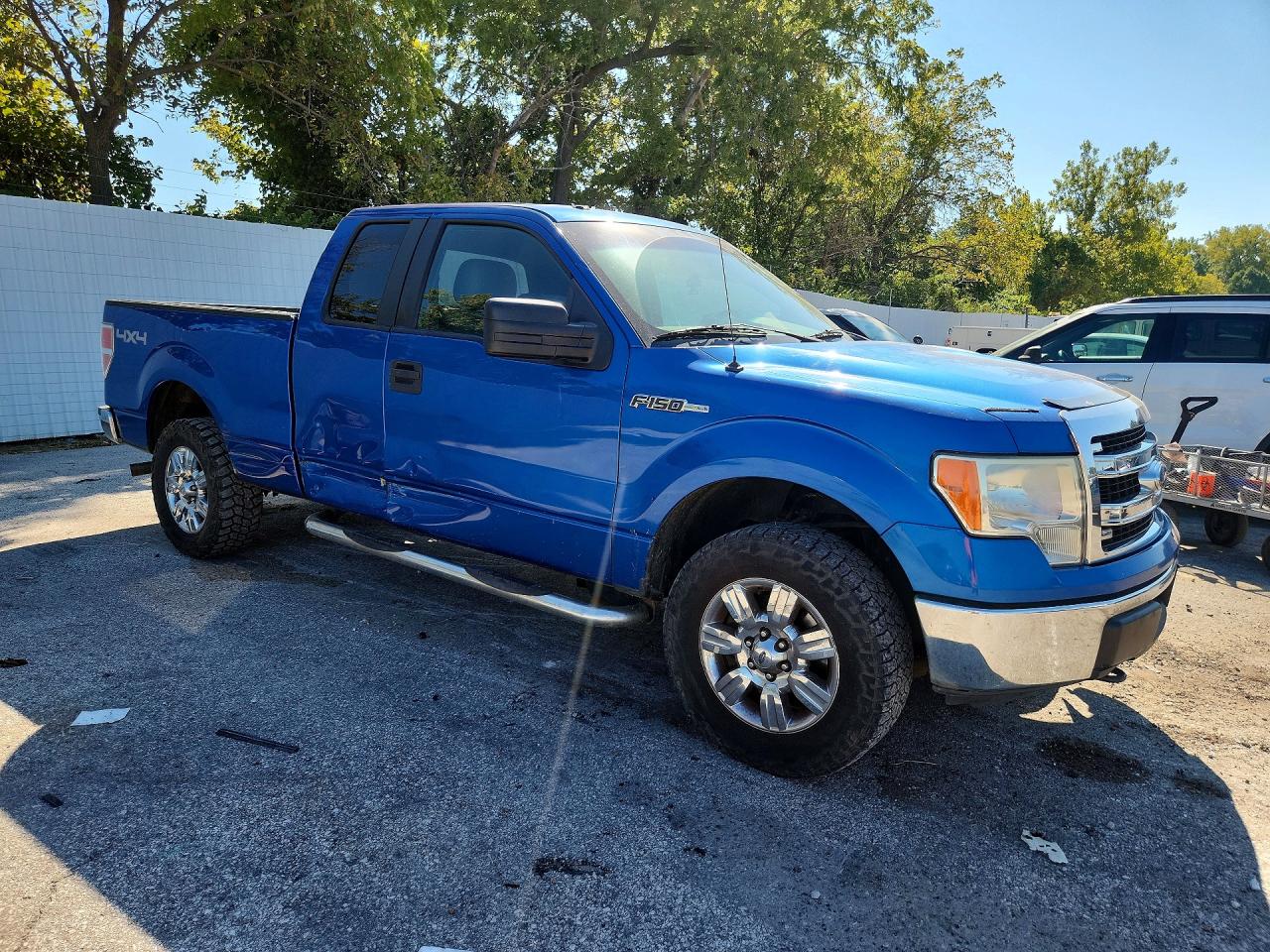 2013 Ford F150 Super Cab Blue vin: 1FTFX1EF5DFD71666