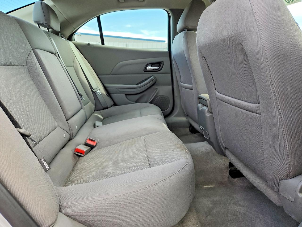 2013 Chevrolet Malibu Ls Silver vin: 1G11A5SAXDF342491