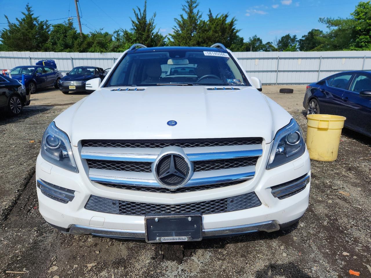 2014 Mercedes-benz Gl 450 4matic White vin: 4JGDF7CE8EA351719