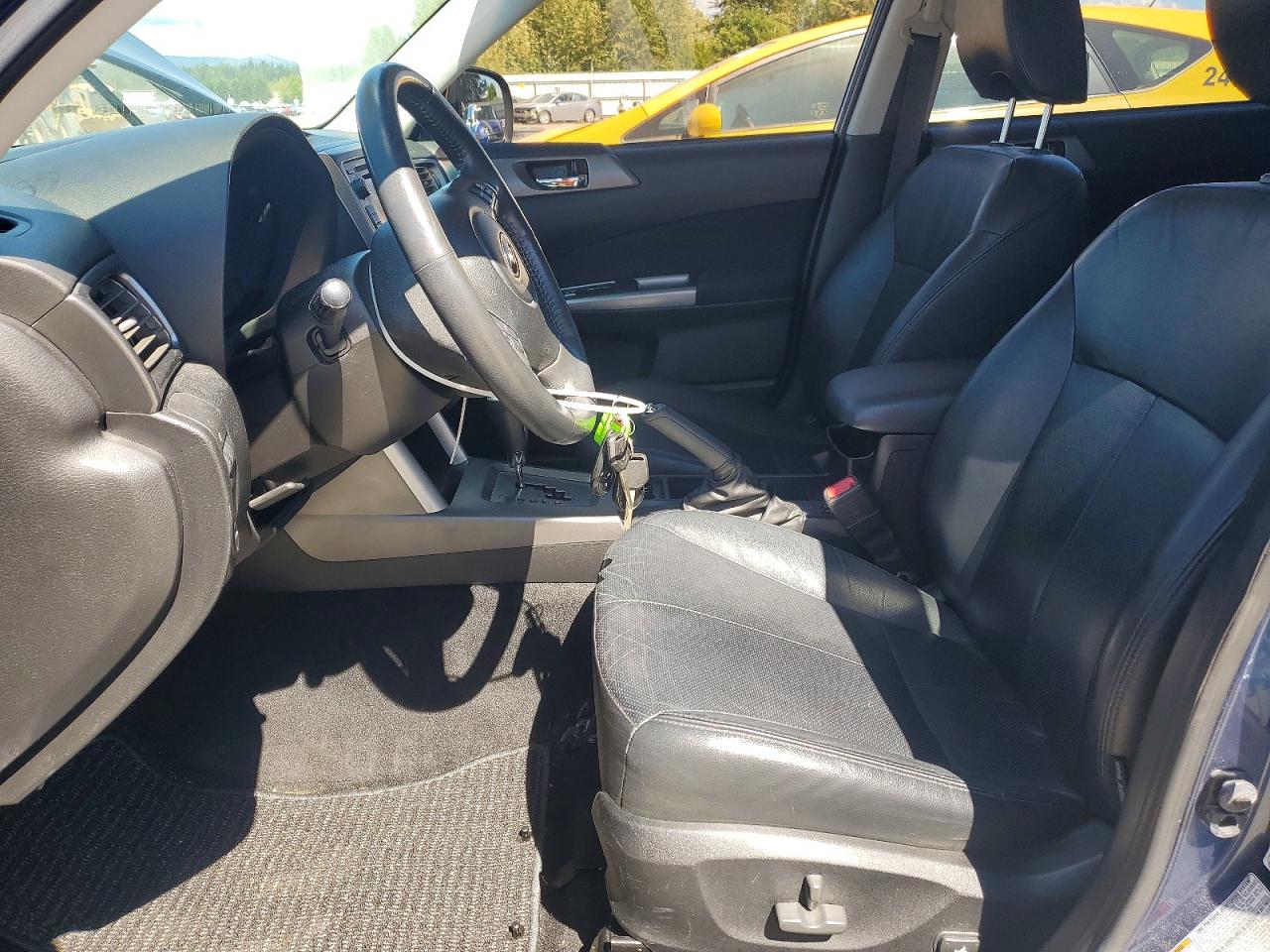2011 Subaru Forester Touring Синий vin: JF2SHAGCXBH705319