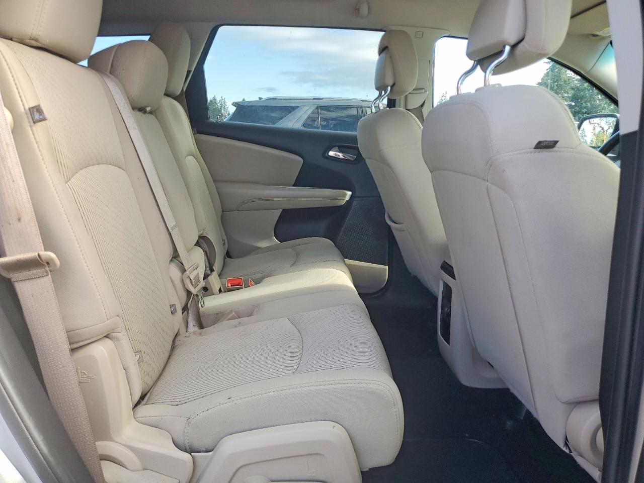 2012 Dodge Journey Sxt Silver vin: 3C4PDCBG2CT262043