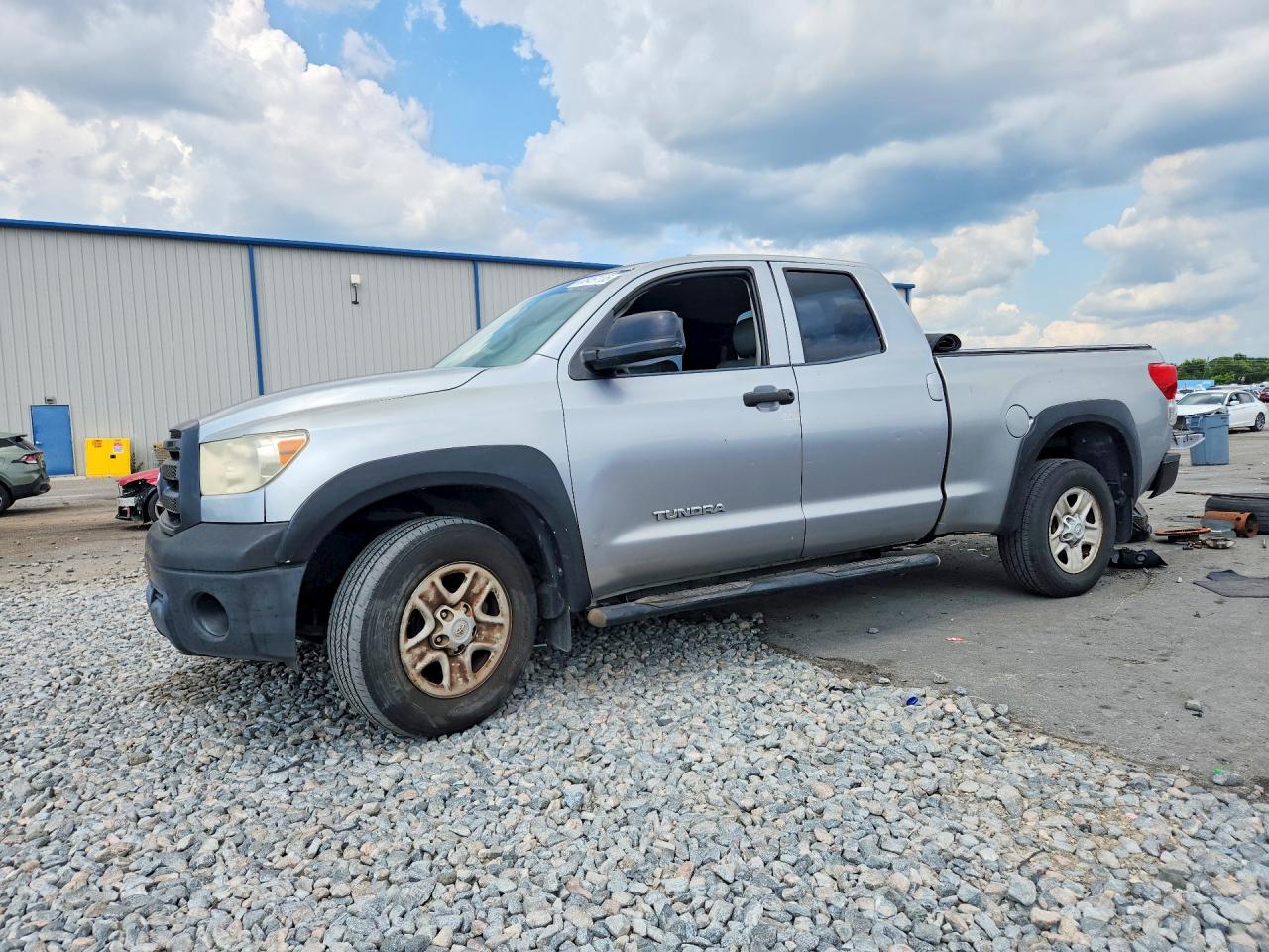2010 Toyota Tundra Double Cab Sr5 Silver vin: 5TFRU5F10AX023702