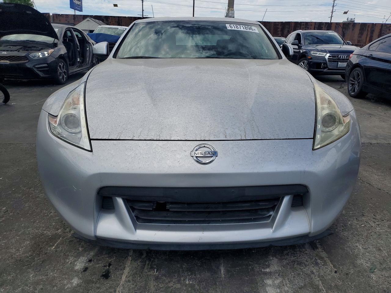 2011 Nissan 370z Base Silver vin: JN1AZ4EH1BM551116