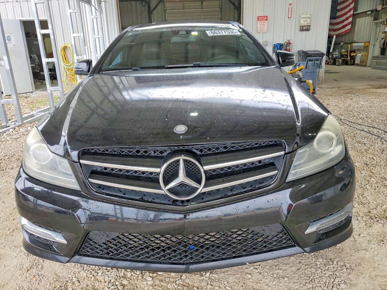 2015 Mercedes-benz C 250 Black vin: WDDGJ4HB0FG369391
